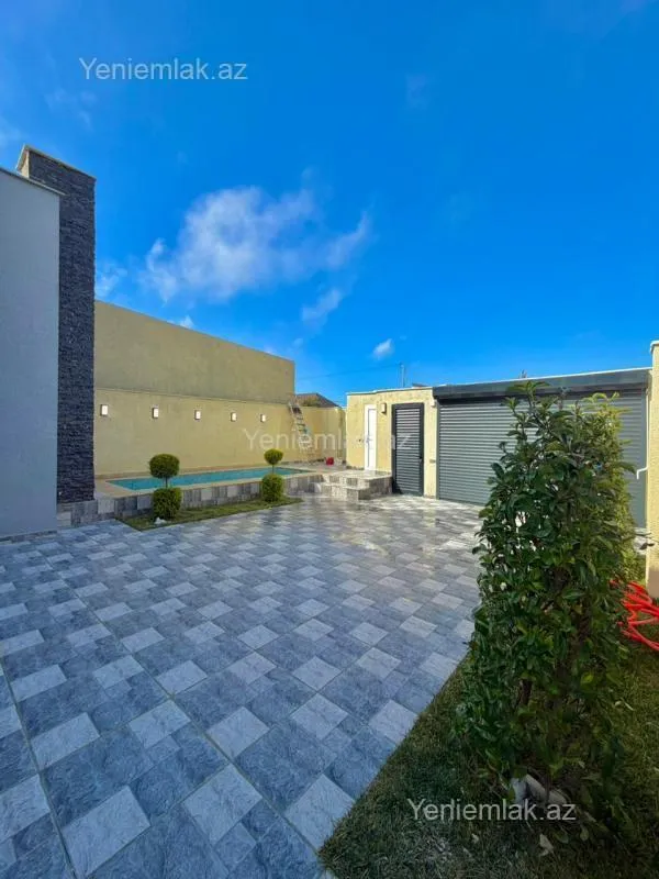 Satılır 4 otaqlı həyət evi 100 m²
