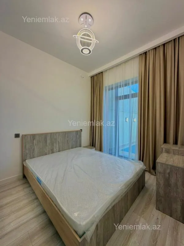 Satılır 4 otaqlı həyət evi 100 m²