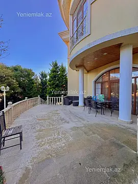Satılır 6 otaqlı həyət evi 350 m²
