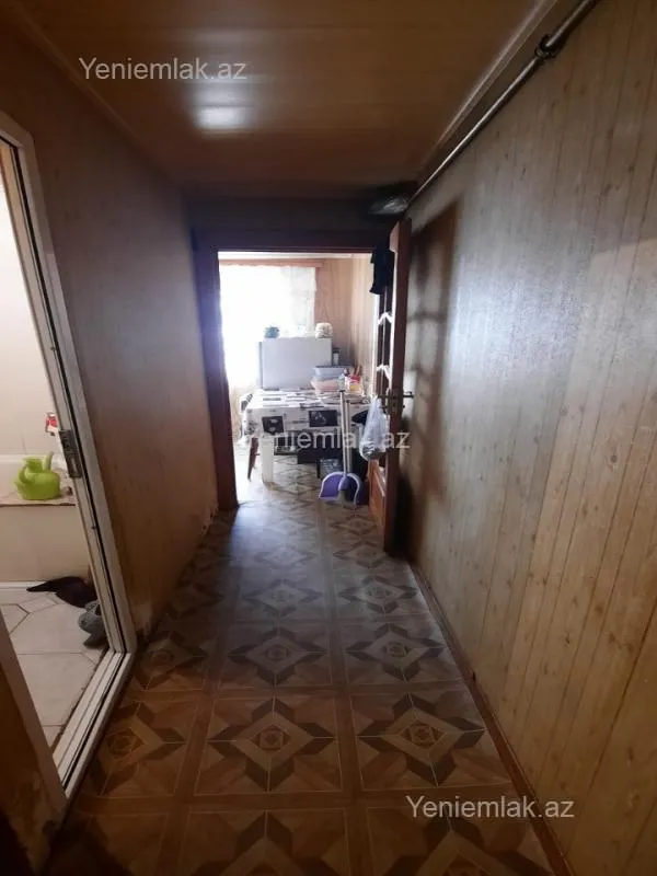 Satılır 1 otaqlı köhnə tikili 35 m²