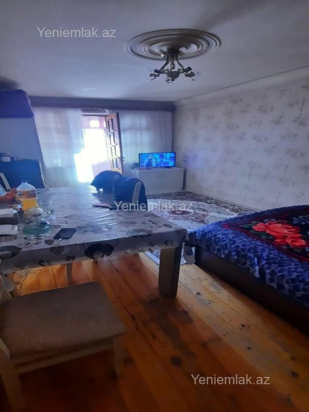 Satılır 1 otaqlı köhnə tikili 35 m²