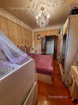 Satılır 2 otaqlı köhnə tikili 52 m²