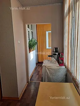 Satılır 2 otaqlı köhnə tikili 52 m²
