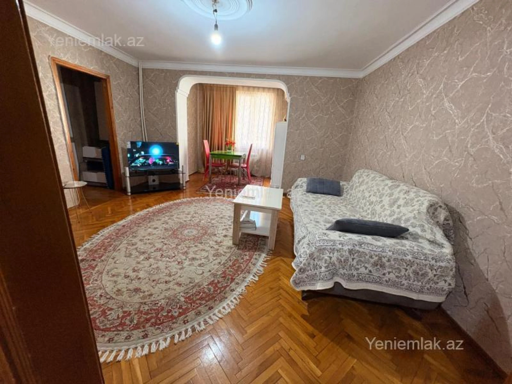 Satılır 3 otaqlı köhnə tikili 70 m²