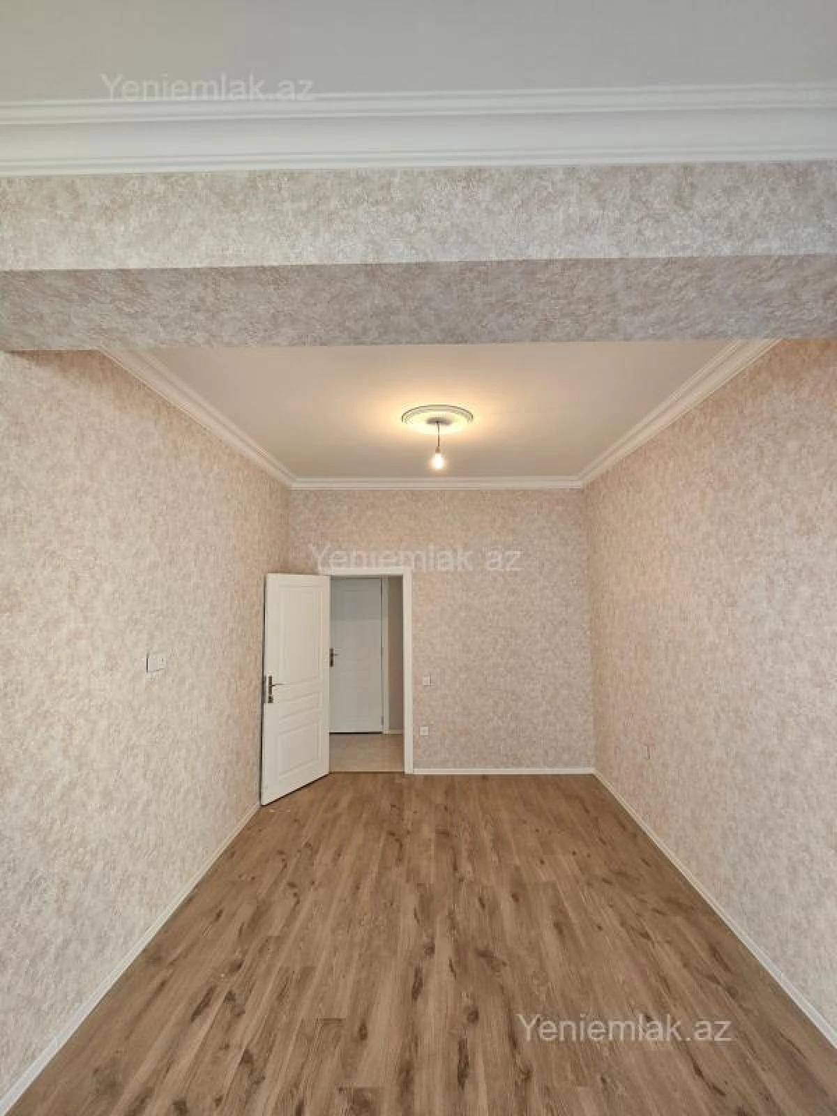Satılır 2 otaqlı yeni tikili 99 m²