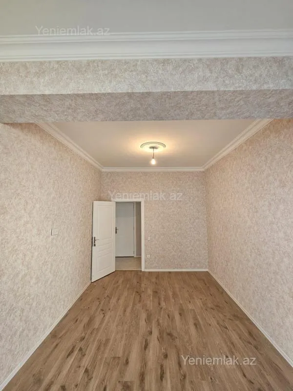 Satılır 2 otaqlı yeni tikili 99 m²