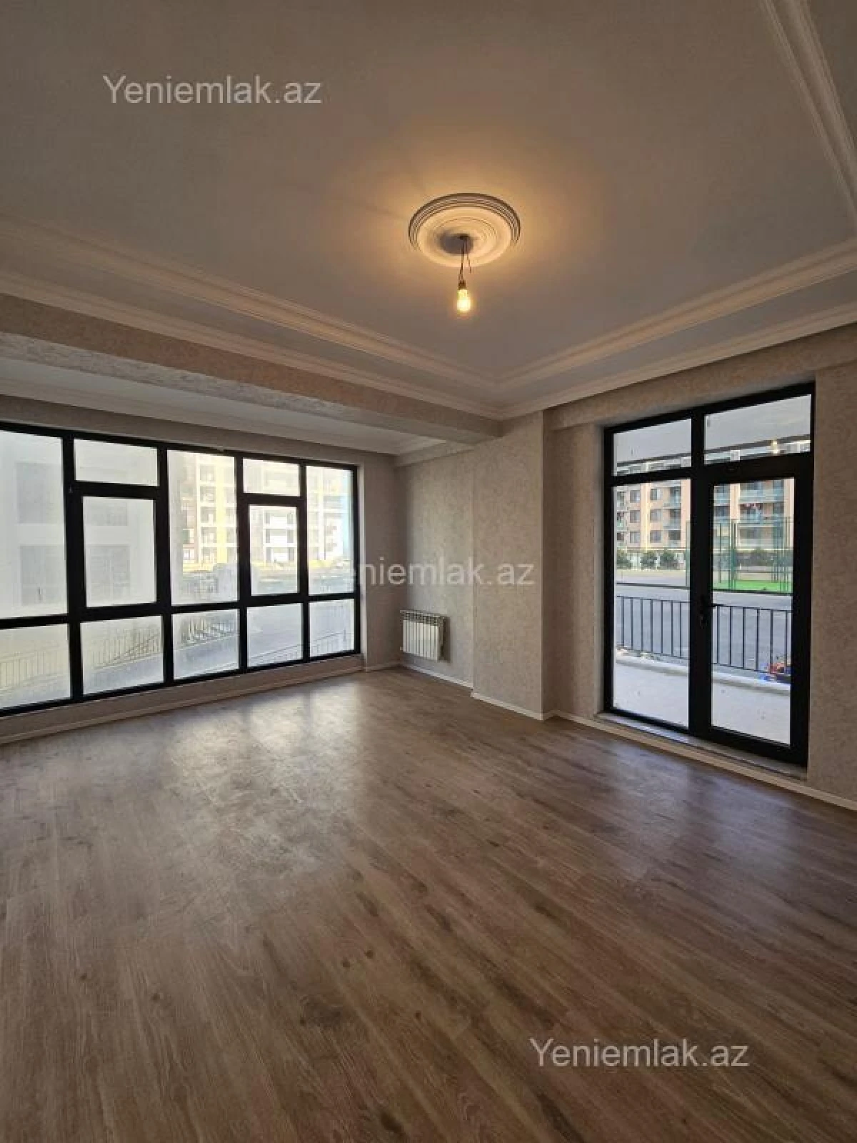 Satılır 2 otaqlı yeni tikili 99 m²