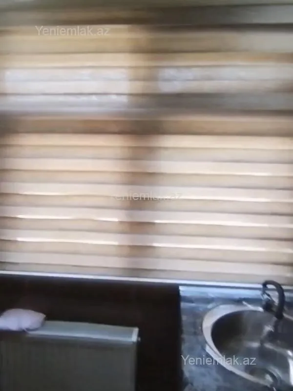 Satılır 1 otaqlı köhnə tikili 31 m²