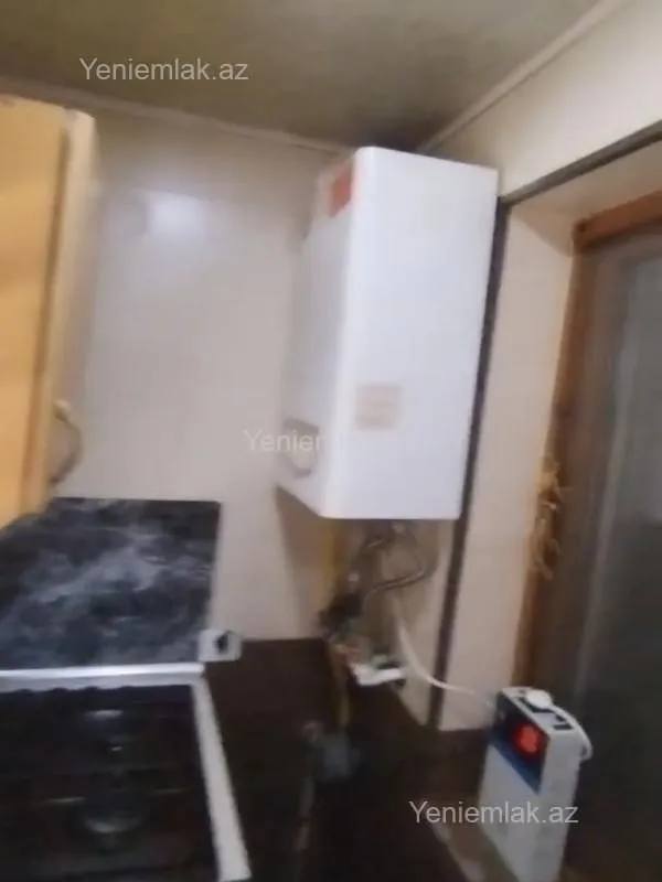 Satılır 1 otaqlı köhnə tikili 31 m²