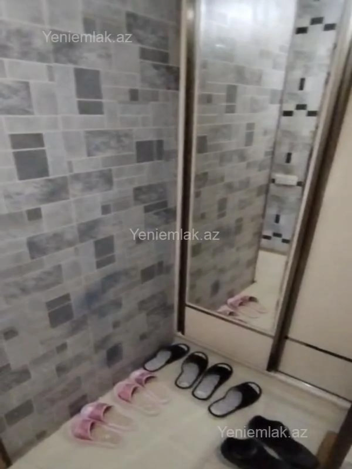 Satılır 1 otaqlı köhnə tikili 31 m²