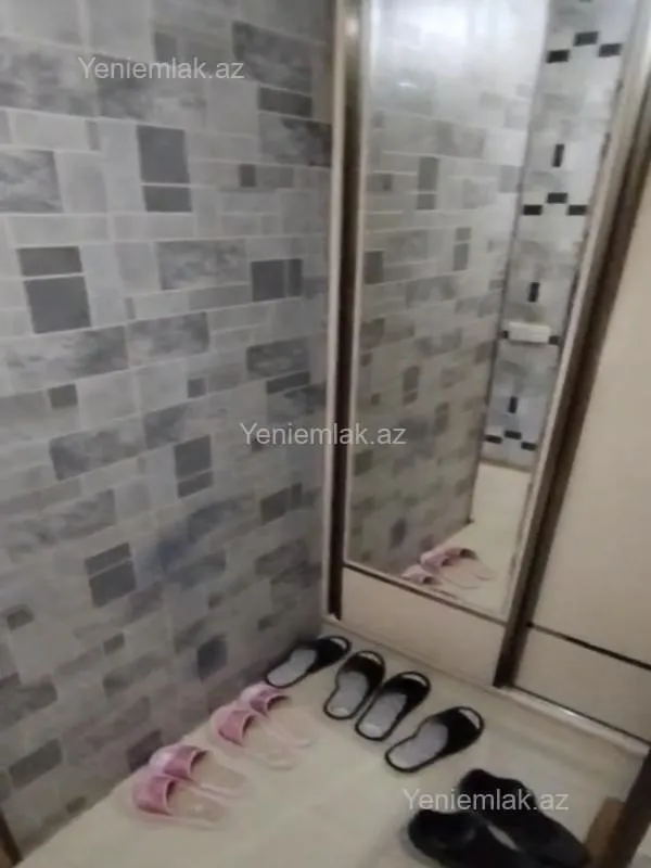 Satılır 1 otaqlı köhnə tikili 31 m²