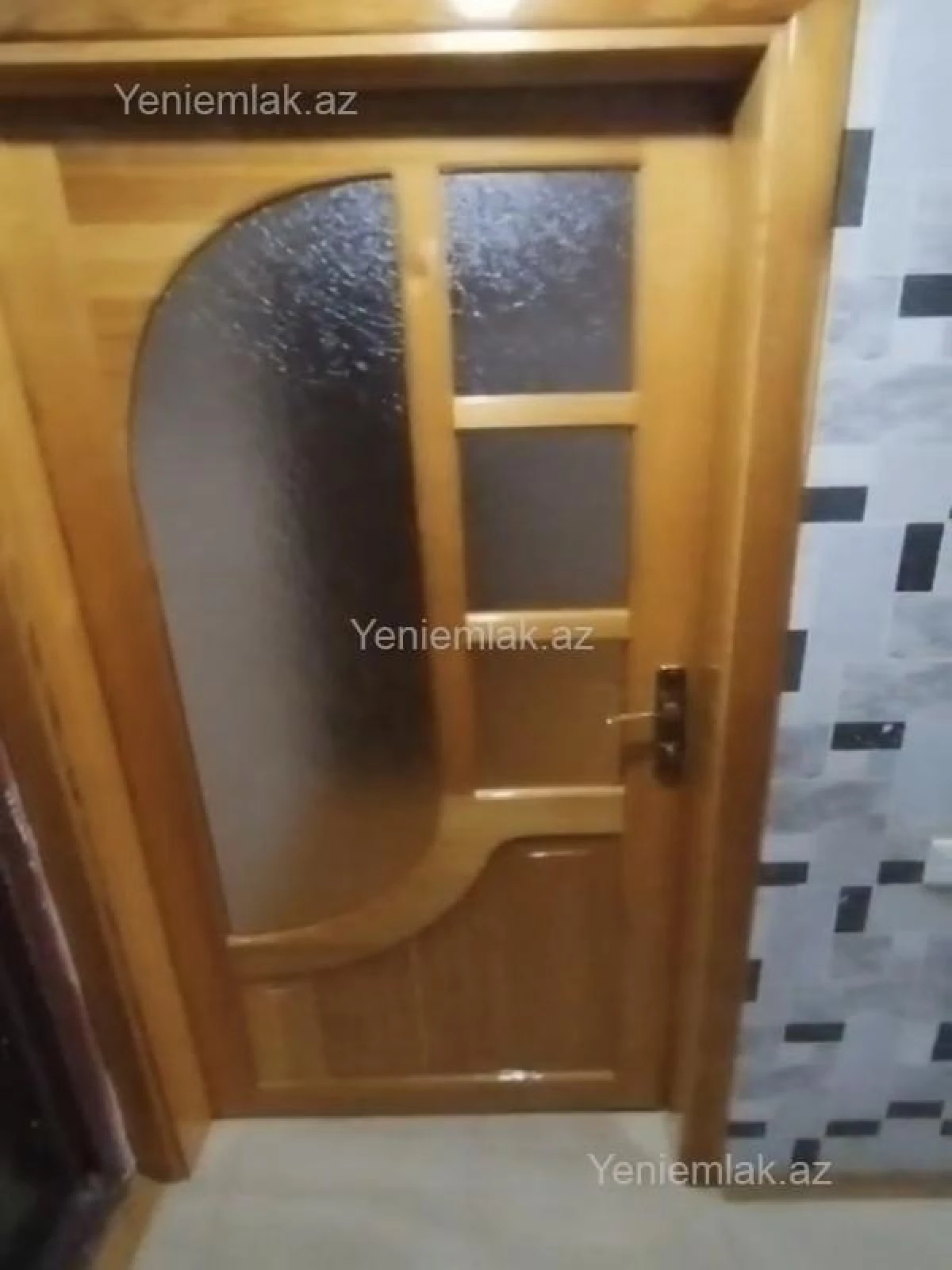 Satılır 1 otaqlı köhnə tikili 31 m²
