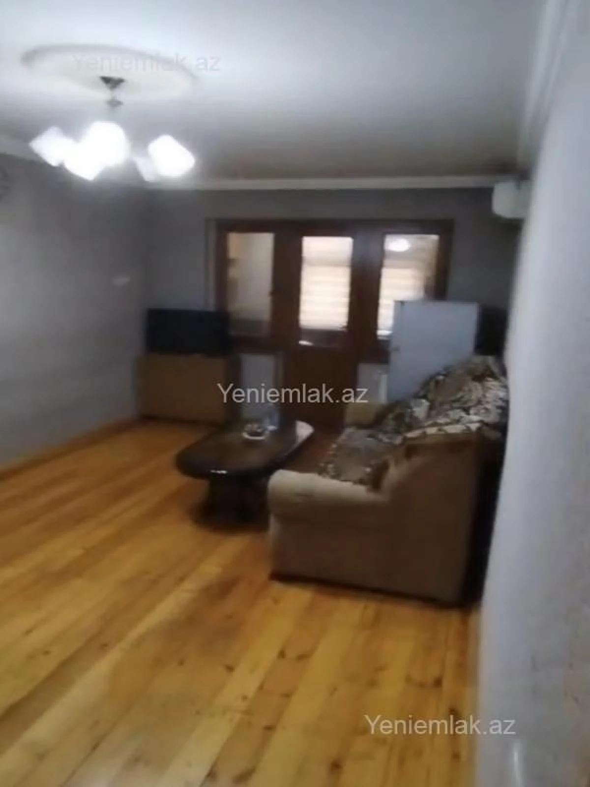 Satılır 1 otaqlı köhnə tikili 31 m²