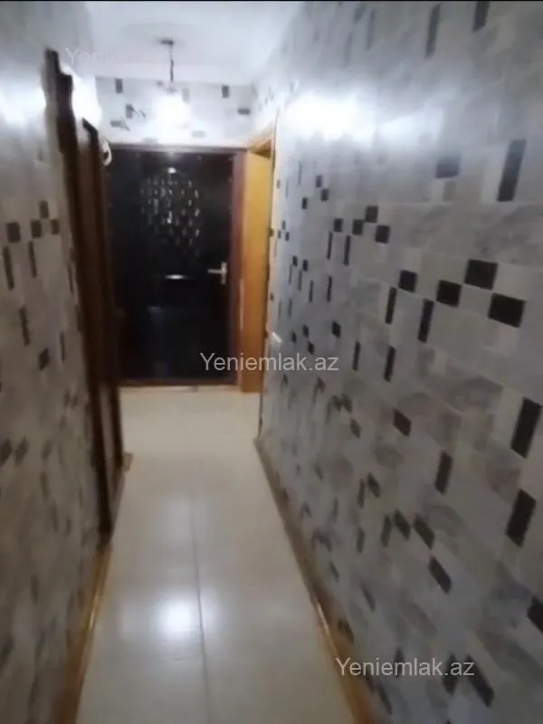 Satılır 1 otaqlı köhnə tikili 31 m²