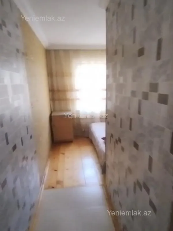 Satılır 1 otaqlı köhnə tikili 31 m²