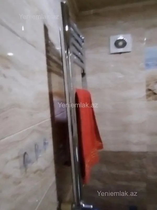 Satılır 1 otaqlı köhnə tikili 31 m²