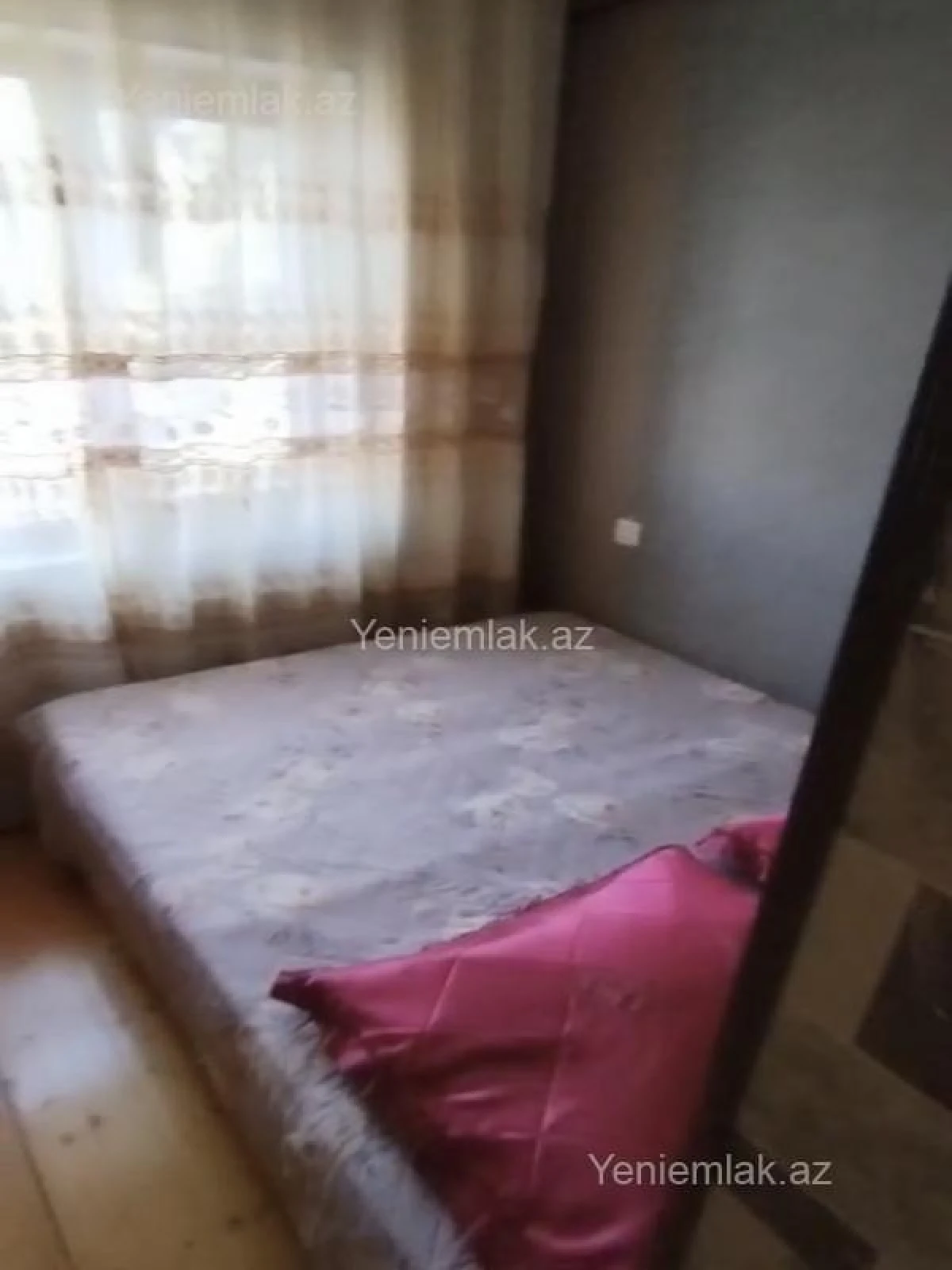 Satılır 1 otaqlı köhnə tikili 31 m²