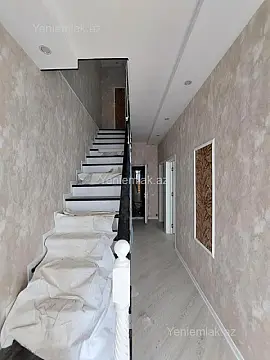 Satılır 4 otaqlı həyət evi 140 m²