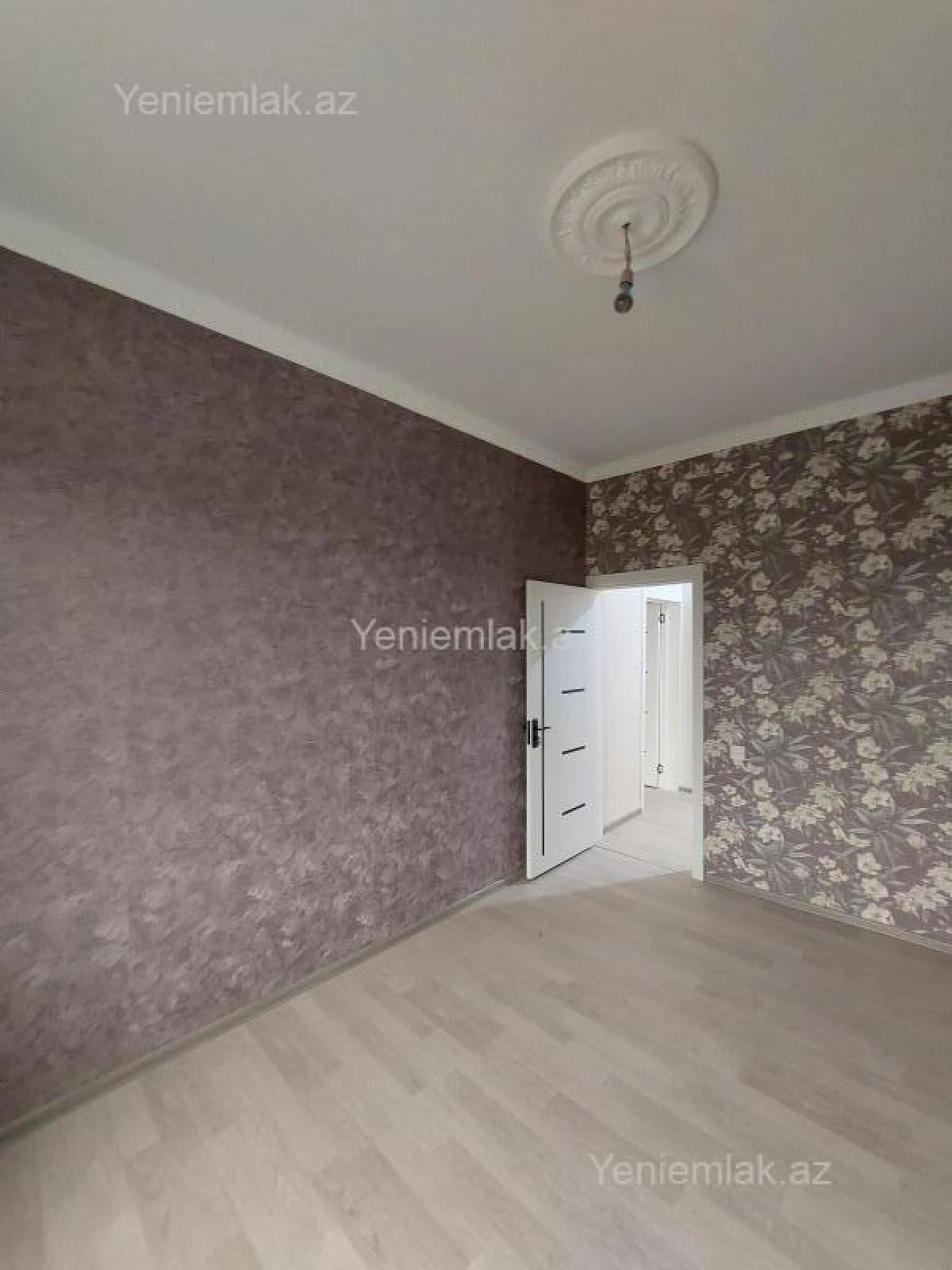 Satılır 4 otaqlı həyət evi 140 m²