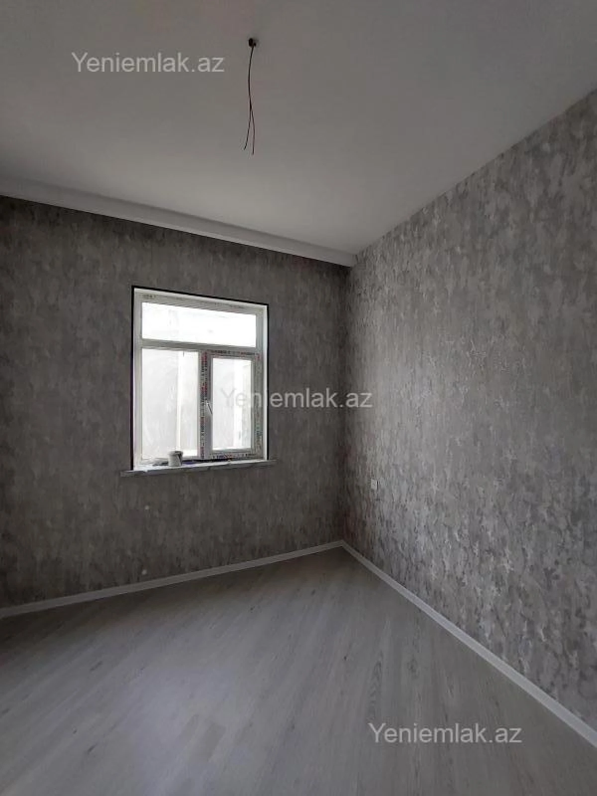 Satılır 4 otaqlı həyət evi 140 m²