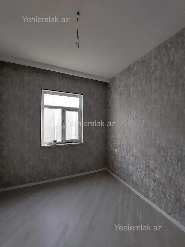 Satılır 4 otaqlı həyət evi 140 m²