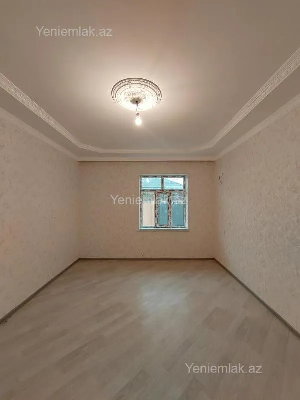 Satılır 4 otaqlı həyət evi 140 m²