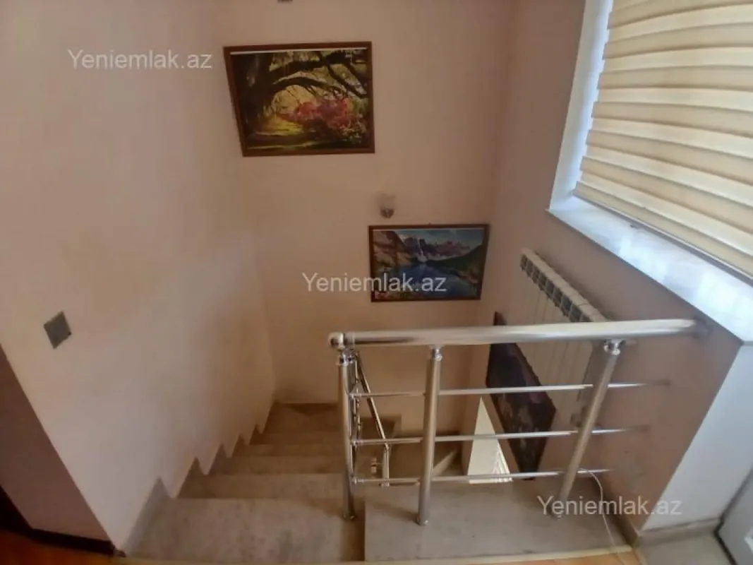 Satılır 4 otaqlı həyət evi 70 m²