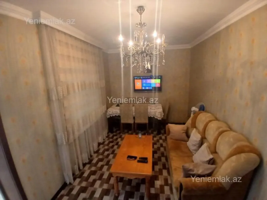 Satılır 4 otaqlı həyət evi 70 m²