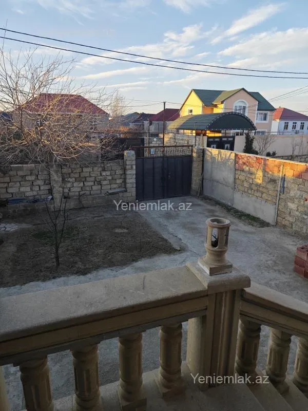 Satılır 3 otaqlı həyət evi 90 m²