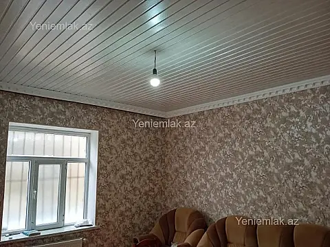 Satılır 5 otaqlı həyət evi 140 m²