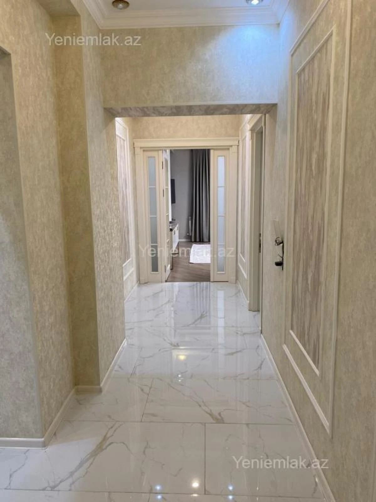 Satılır 3 otaqlı yeni tikili 122 m²