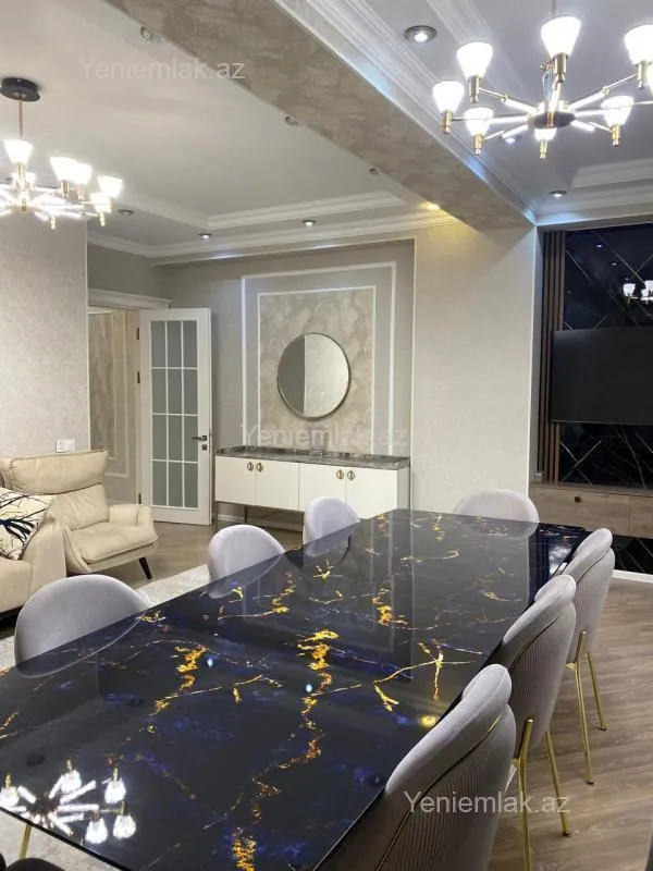 Satılır 3 otaqlı yeni tikili 122 m²