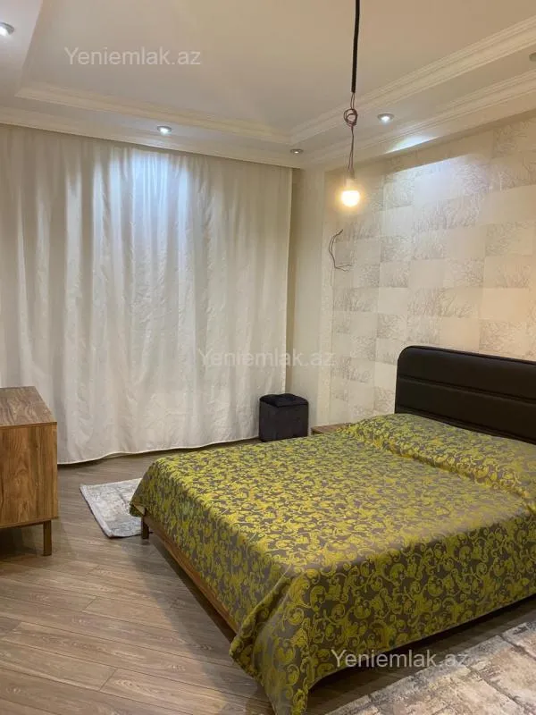 Satılır 3 otaqlı yeni tikili 122 m²