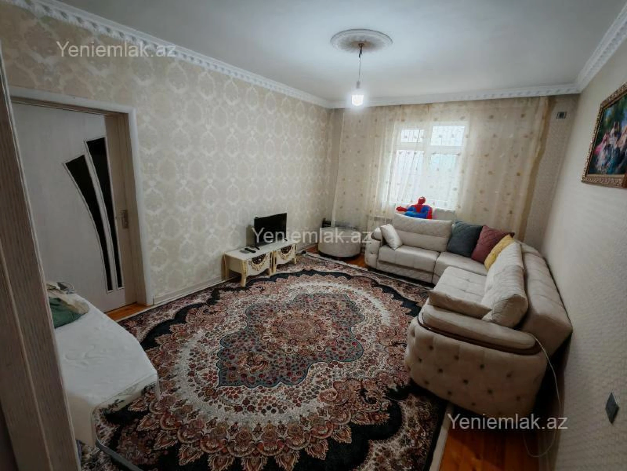 Satılır 5 otaqlı həyət evi 100 m²