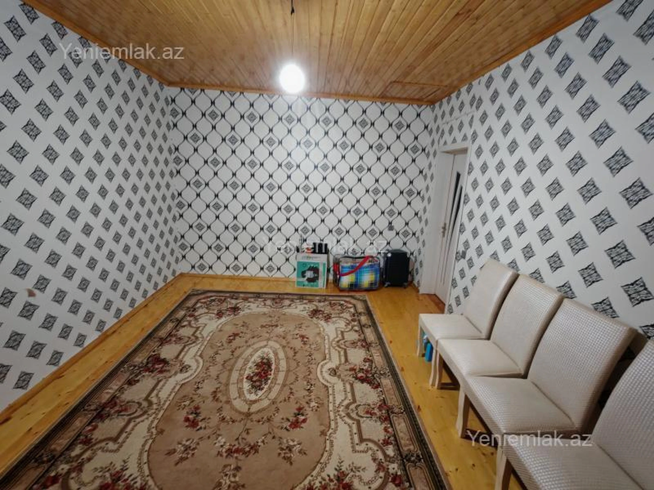 Satılır 5 otaqlı həyət evi 100 m²