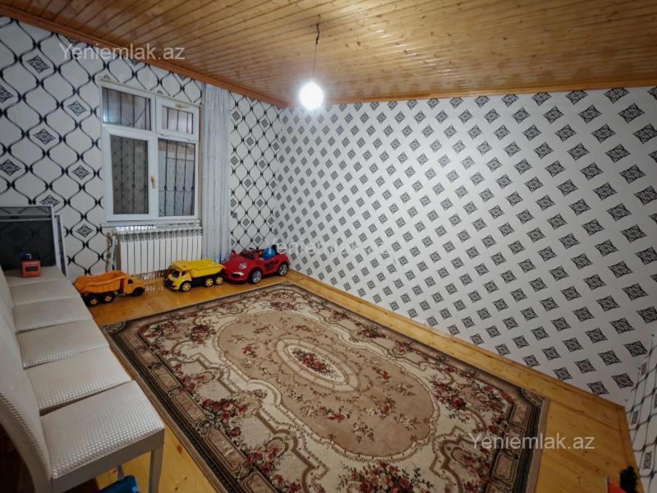 Satılır 5 otaqlı həyət evi 100 m²