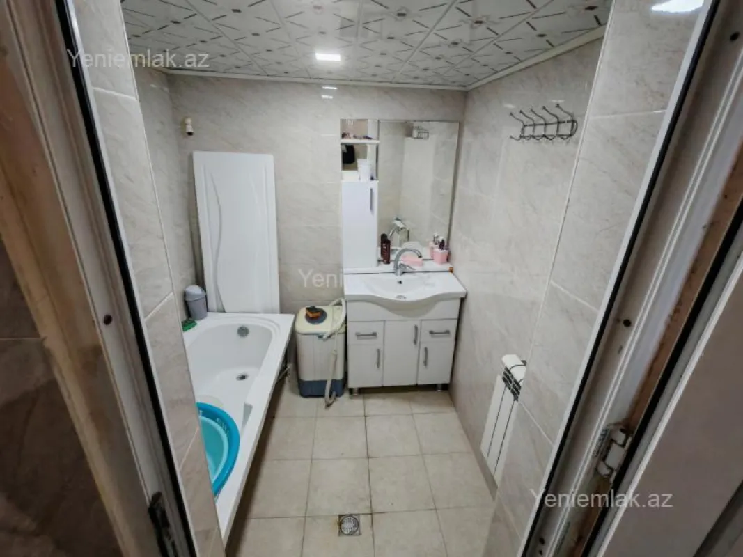 Satılır 5 otaqlı həyət evi 100 m²