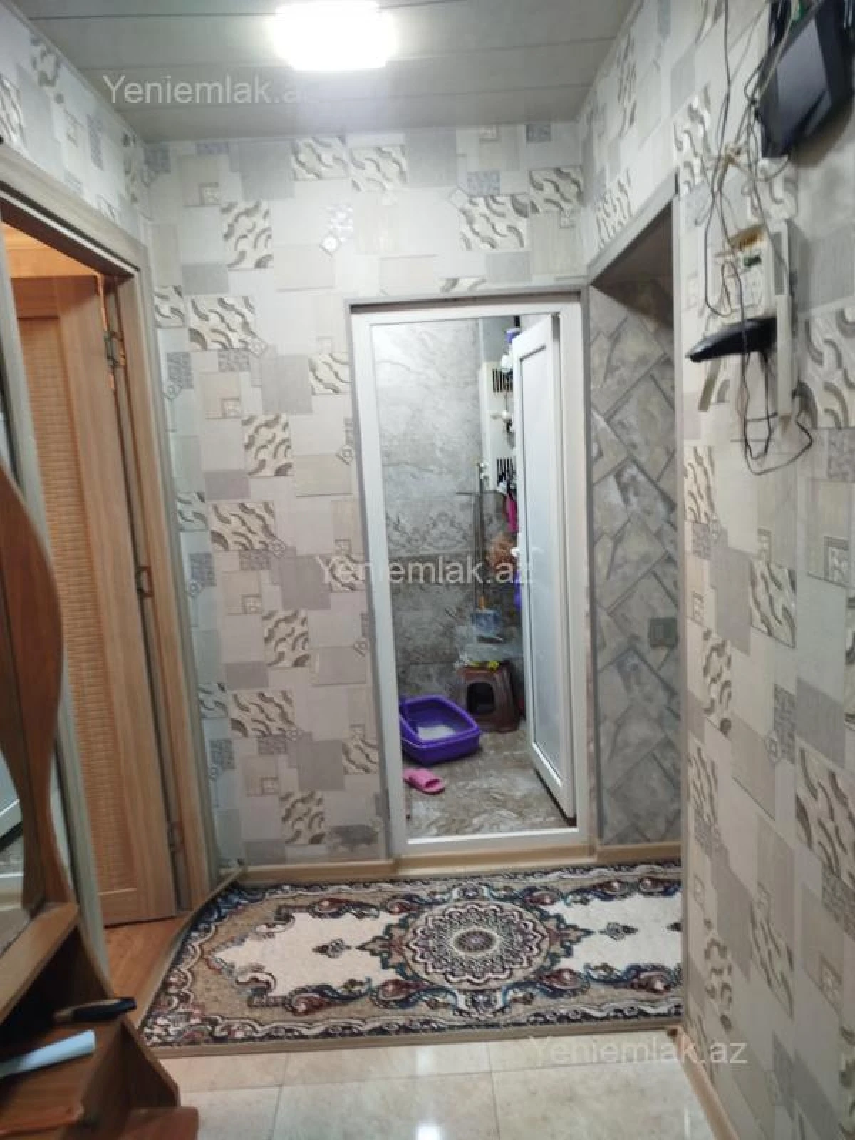 Satılır 2 otaqlı köhnə tikili 57 m²