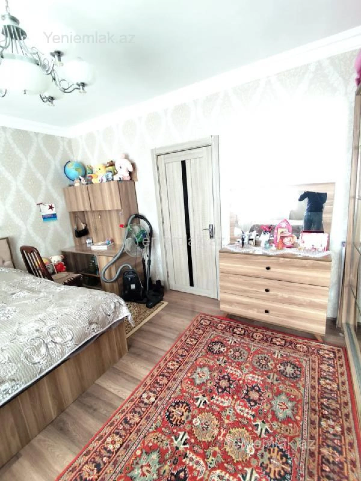 Satılır 2 otaqlı köhnə tikili 57 m²