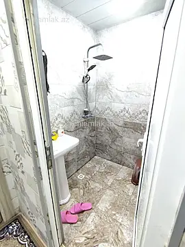 Satılır 2 otaqlı köhnə tikili 57 m²