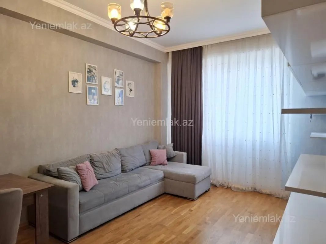 Satılır 2 otaqlı yeni tikili 60 m²