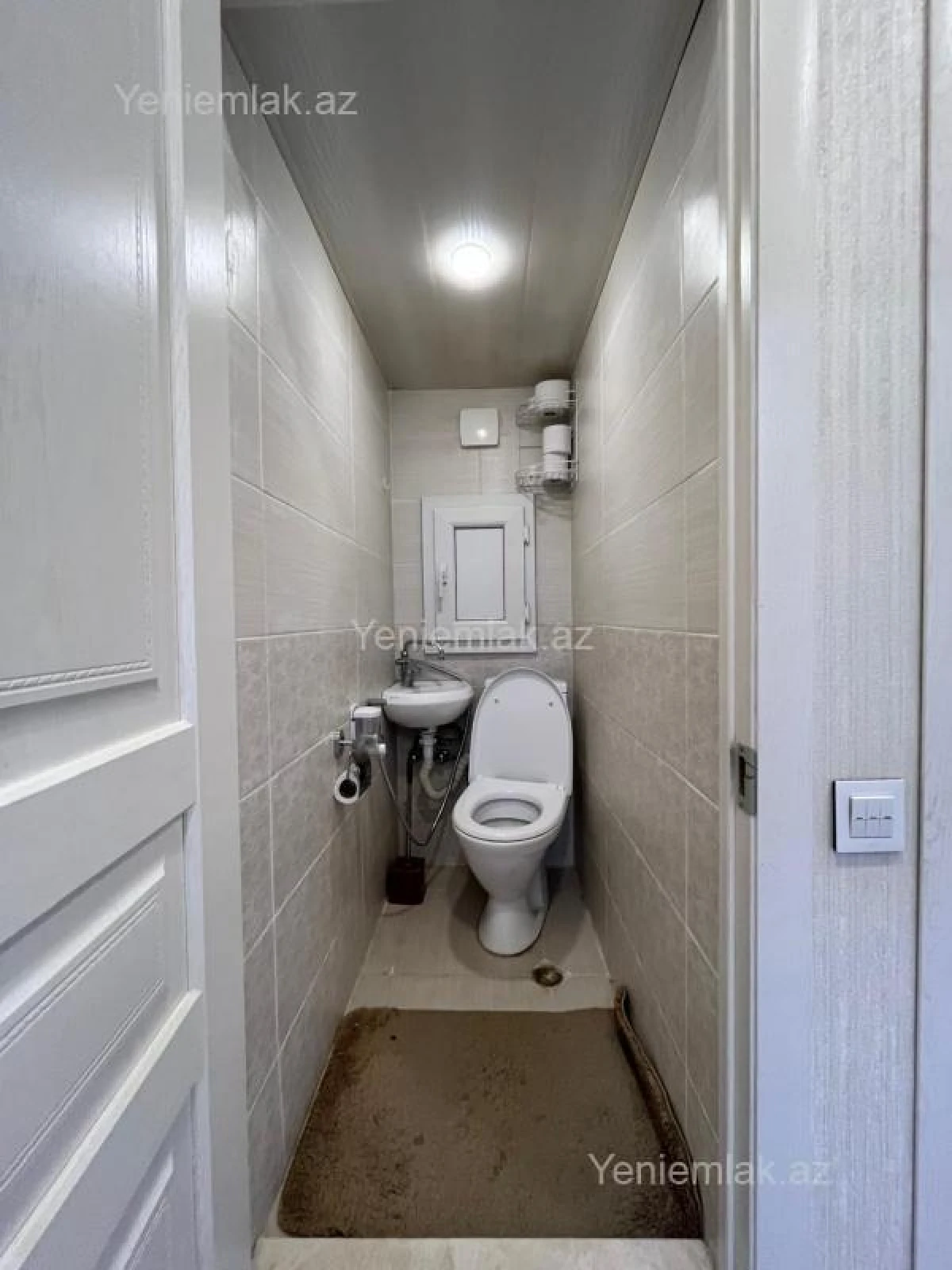 Satılır 3 otaqlı köhnə tikili 75 m²