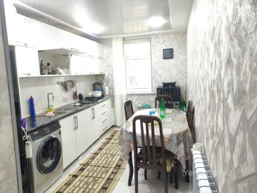 Satılır 2 otaqlı köhnə tikili 57 m²