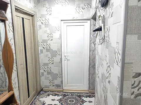 Satılır 2 otaqlı köhnə tikili 57 m²