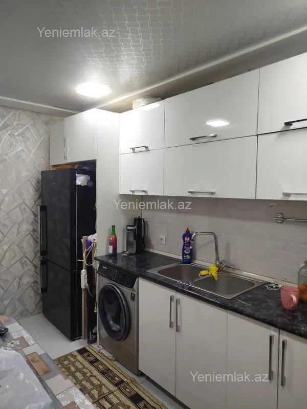 Satılır 2 otaqlı köhnə tikili 57 m²