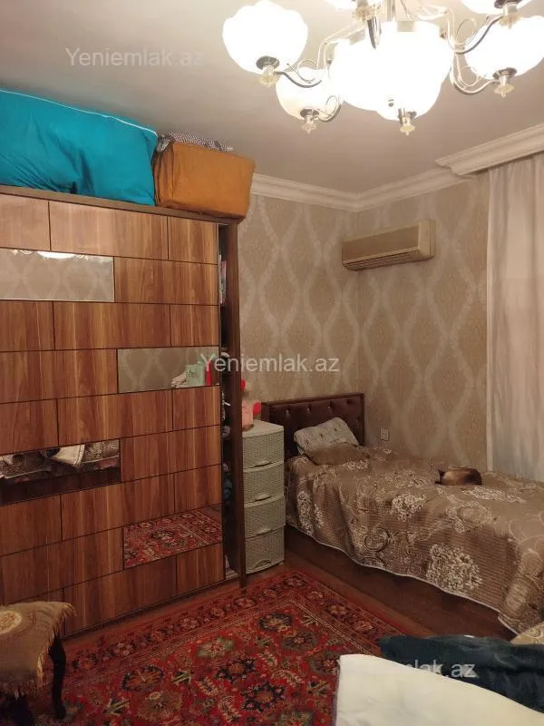 Satılır 2 otaqlı köhnə tikili 57 m²
