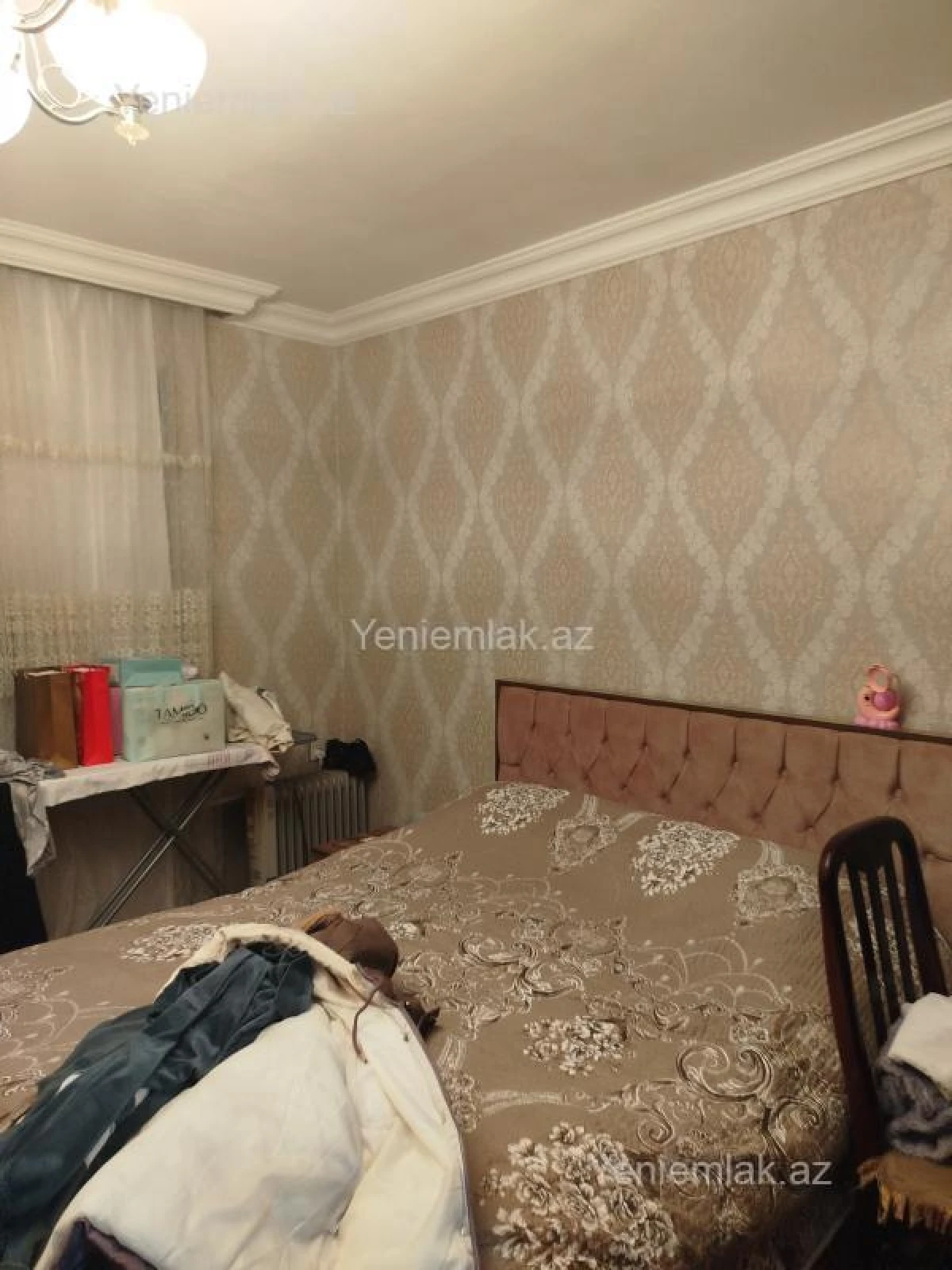 Satılır 2 otaqlı köhnə tikili 57 m²