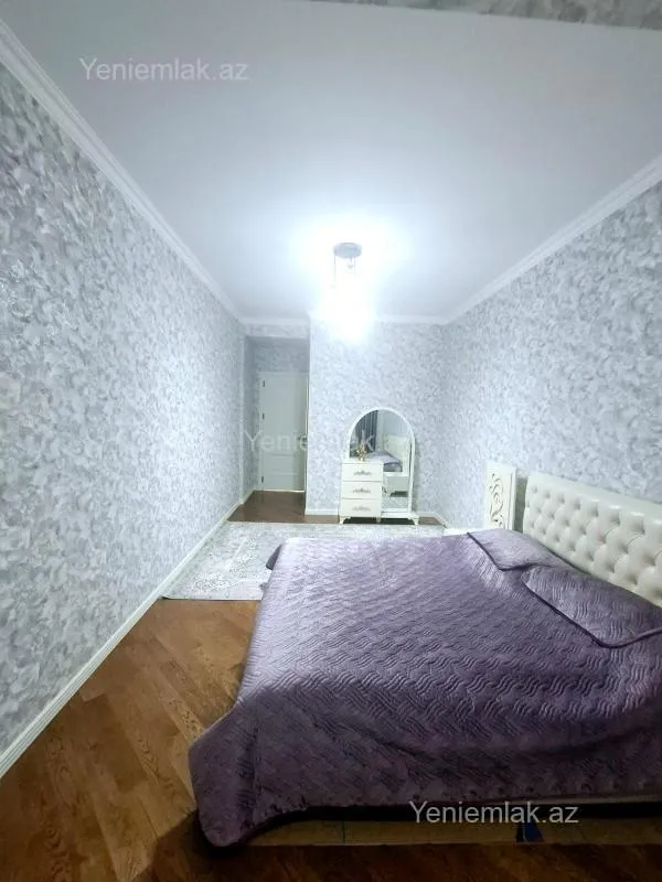 Satılır 3 otaqlı yeni tikili 137 m²