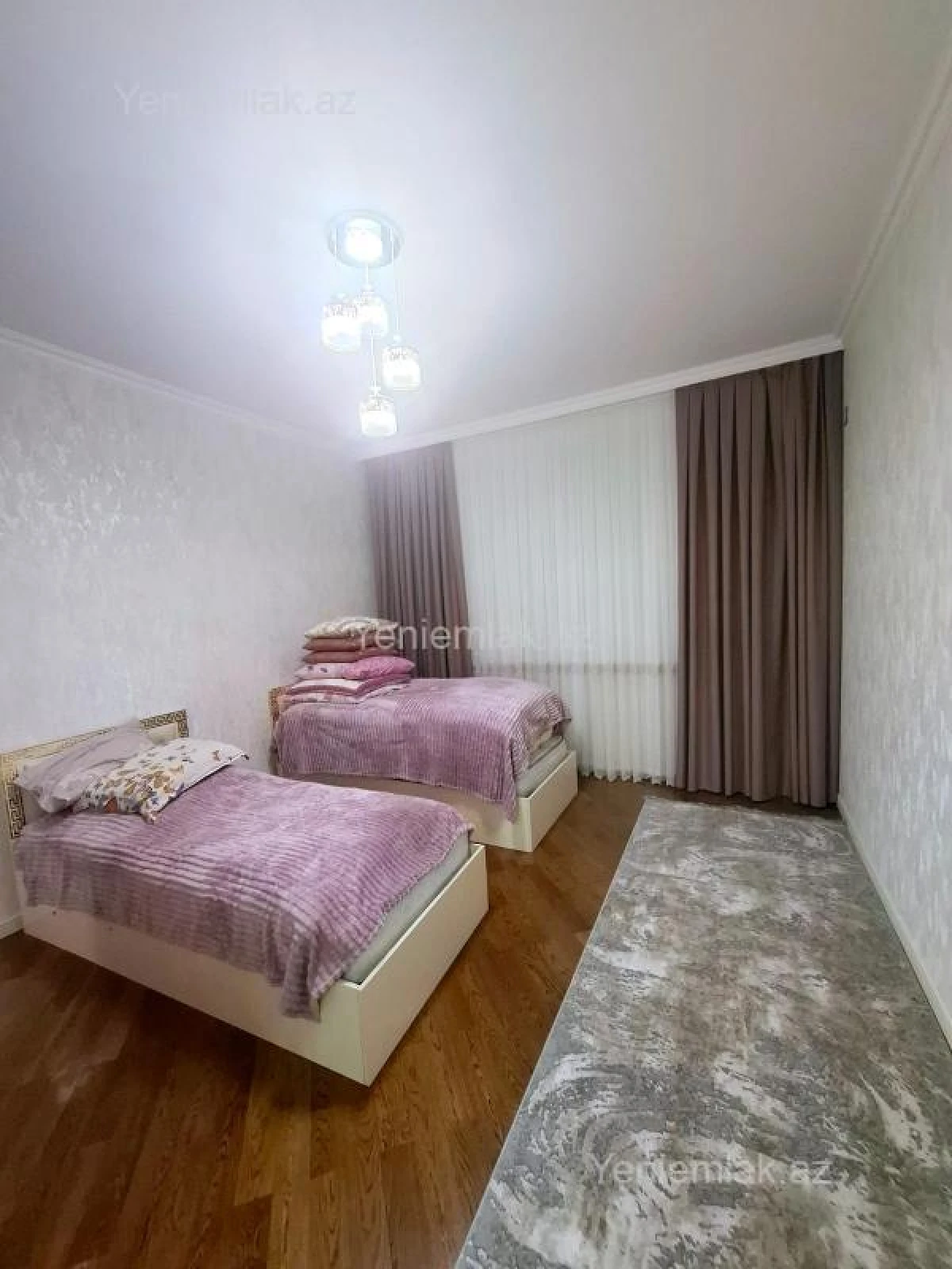 Satılır 3 otaqlı yeni tikili 137 m²