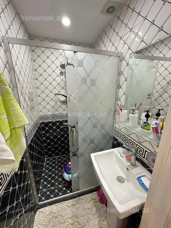 Satılır 2 otaqlı yeni tikili 55 m²